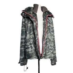Superdry Wind Attacker Camo Hooded Jacket Men’s S Green Camouflage Zip Up Coat